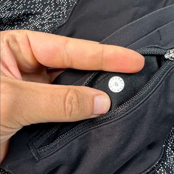 Lululemon Pace Perfect Short (3") Soundwave White Black / Black - Picture 4 of 5